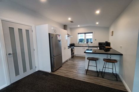 Photo of property in 9 Queen Street, Petone, Lower Hutt, 5012