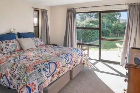 Photo of property in 12a Jacaranda Place, Parklands, Christchurch, 8083