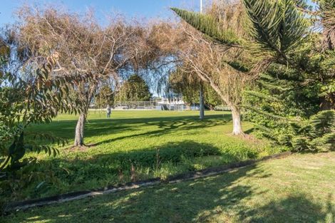 Photo of property in 30a Te Kupe Road, Paraparaumu Beach, Paraparaumu, 5032