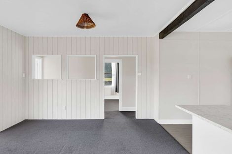 Photo of property in 5 Banks Street, Tolaga Bay, 4077