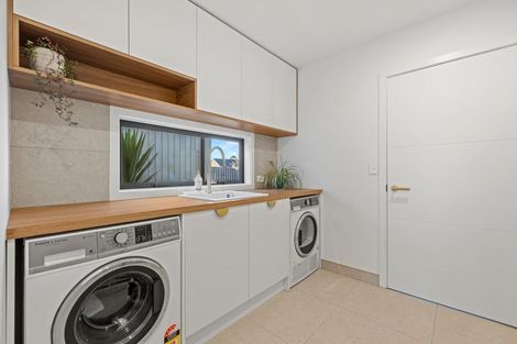 Photo of property in 35 Hotere Street, Rangiora, 7400