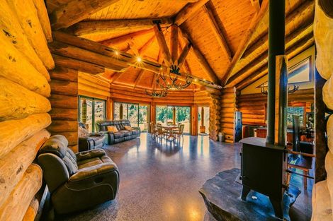 Photo of property in 987 Mangaehu Road, Puniwhakau, Stratford, 4392