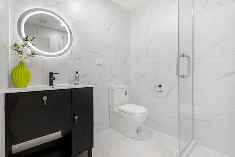 Photo of property in 3/1 Waters Place, New Lynn, Auckland, 0600