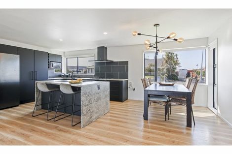 Photo of property in 67 Isaac Wilson Road, Kaiapoi, 7630