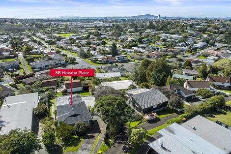 Photo of property in 2/8 Havana Place, Glenfield, Auckland, 0629