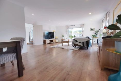 Photo of property in 5 Laurel Oak Drive, Schnapper Rock, Auckland, 0632