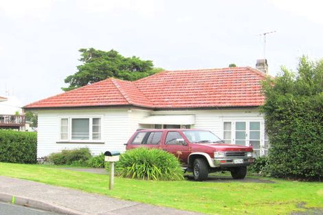 Photo of property in 6 River Road, Red Beach, 0932