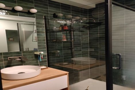 Photo of property in 27u2 Buckley Road, Southgate, Wellington, 6023
