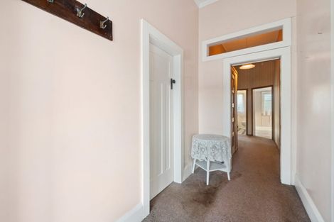 Photo of property in 68 Derwent Street, Island Bay, Wellington, 6023