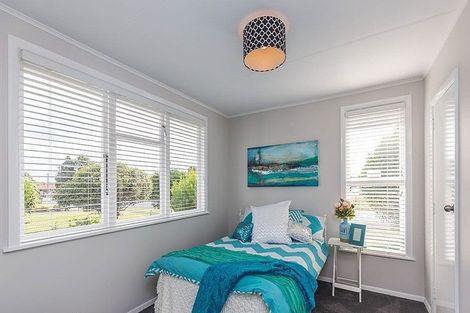 Photo of property in 14 Farmer Street, Mangere East, Auckland, 2024