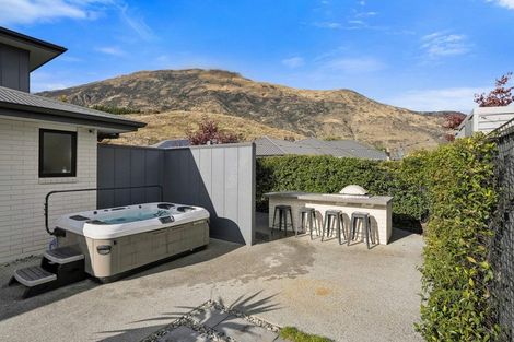 Photo of property in 24 Risinghurst Terrace, Lower Shotover, Queenstown, 9304