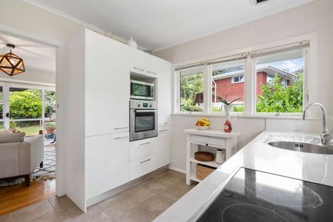 Photo of property in 1/20 Saint Peters Street, Northcote, Auckland, 0627