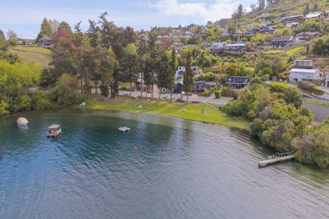 Photo of property in 868 Acacia Bay Road, Acacia Bay, Taupo, 3330