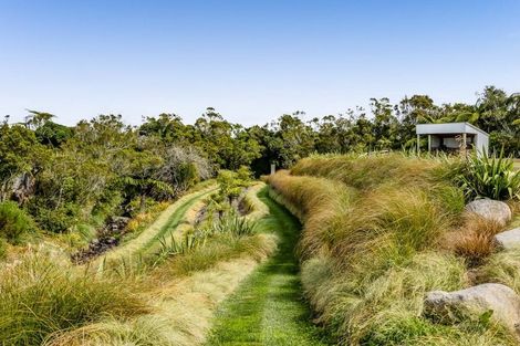 Photo of property in 423 Cardiff Road, Pembroke, Stratford, 4391