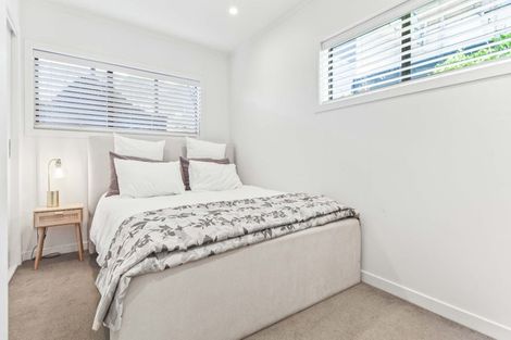 Photo of property in 1/170 Stapleford Crescent, Browns Bay, Auckland, 0630
