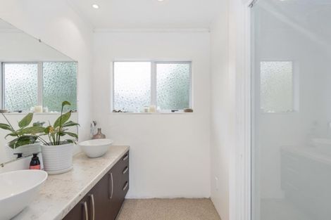 Photo of property in 67 Waitaha Road, Welcome Bay, Tauranga, 3112