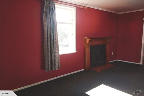 Photo of property in 3 Armagh Street, Levin, 5510