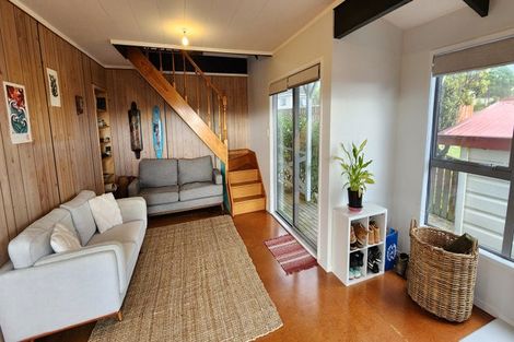 Photo of property in 14 Tikati View, Titahi Bay, Porirua, 5022