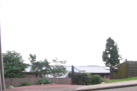 Photo of property in 42 Kotare Street, Waikanae, 5036