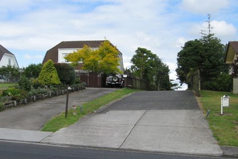 Photo of property in 79 Luckens Road, West Harbour, Auckland, 0618
