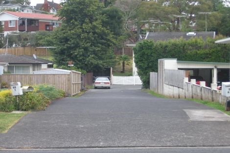 Photo of property in 1/46 Chartwell Avenue, Glenfield, Auckland, 0629