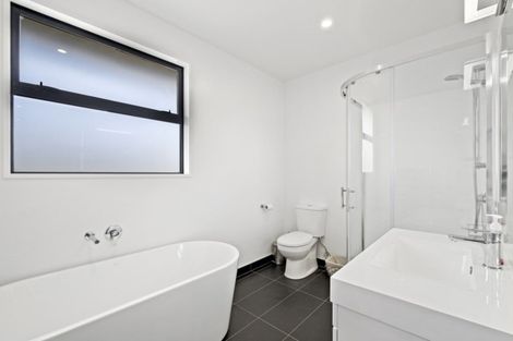 Photo of property in 71 Infinity Drive, Wanaka, 9305