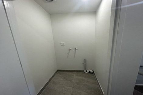 Photo of property in 7/1 Sylvan Crescent, Te Atatu South, Auckland, 0610