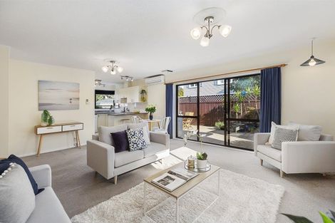 Photo of property in 21 Cecil Road, Tawa, Wellington, 5028