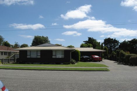 Photo of property in 29 Dinton Street, Russley, Christchurch, 8042