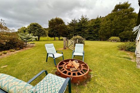 Photo of property in 652 Piko Road, Okoki, Urenui, 4375