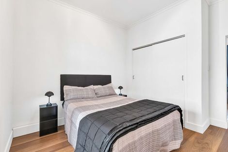 Photo of property in Devonport Apartments, 23/127 Saint Aubyn Street, New Plymouth, 4310