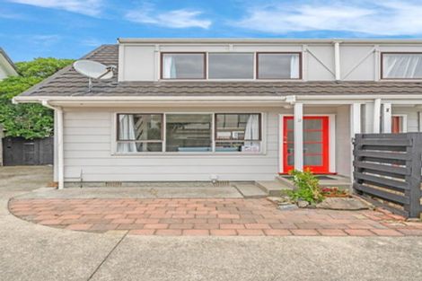 Photo of property in 2/6 Richmond Street, Petone, Lower Hutt, 5012