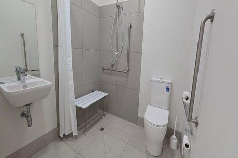 Photo of property in 33 Village Way, Ardmore, Papakura, 2582
