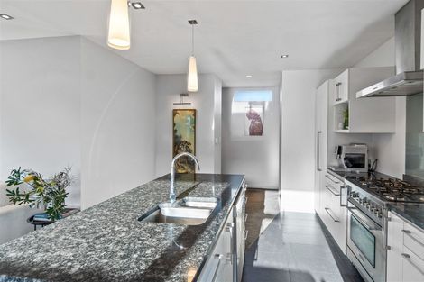 Photo of property in 42 Seymour Street, Hornby, Christchurch, 8042