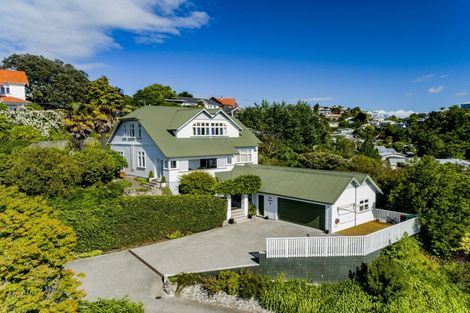 Photo of property in 6 Madeira Road, Bluff Hill, Napier, 4110