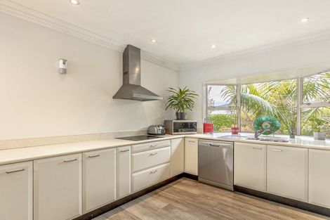 Photo of property in 103 Hillcrest Road, Raumati Beach, Paraparaumu, 5032