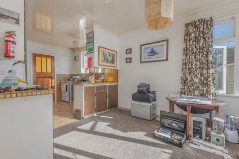 Photo of property in 6 Maunder Street, Marton, 4710