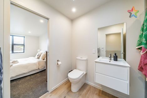 Photo of property in 6/489 Riverside Drive, Fairfield, Lower Hutt, 5011