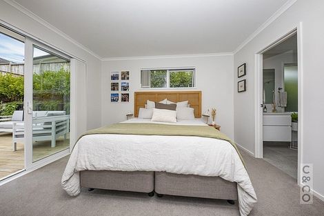 Photo of property in 31 Pitoitoi Drive, Riverhead, 0820