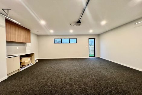 Photo of property in 16 Kiokio Place, Swanson, Auckland, 0614