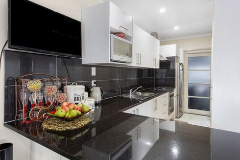 Photo of property in 3/10 Lotus Lane, Mangere East, Auckland, 2024