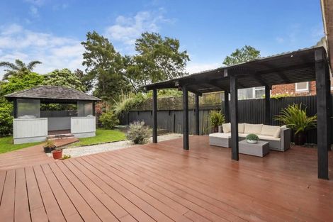 Photo of property in 48 Stanaway Street, Hillcrest, Auckland, 0627