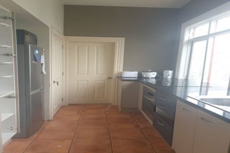 Photo of property in 205u2 The Terrace, Wellington Central, Wellington, 6011