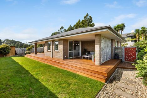 Photo of property in 86 Karamea Street, Whalers Gate, New Plymouth, 4310