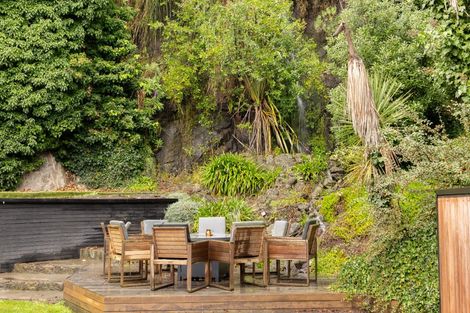 Photo of property in 2 Cannon Hill Crescent, Mount Pleasant, Christchurch, 8081