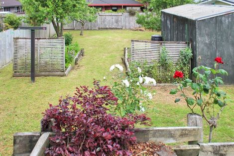 Photo of property in 43 Stewart Crescent, Hokowhitu, Palmerston North, 4410