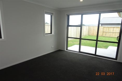 Photo of property in 49 Kahuparere Crescent, Pyes Pa, Tauranga, 3112