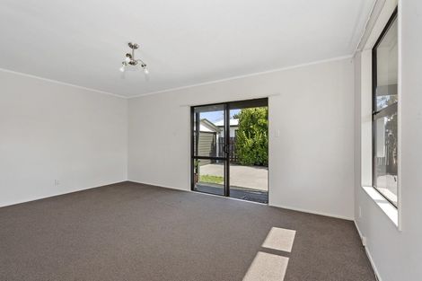 Photo of property in 2a Saxbys Road, Glenview, Hamilton, 3206