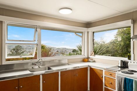 Photo of property in 15 Middleton Road, Kew, Dunedin, 9012