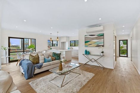 Photo of property in 39 Bristol Freighter Road, Hobsonville, 0616